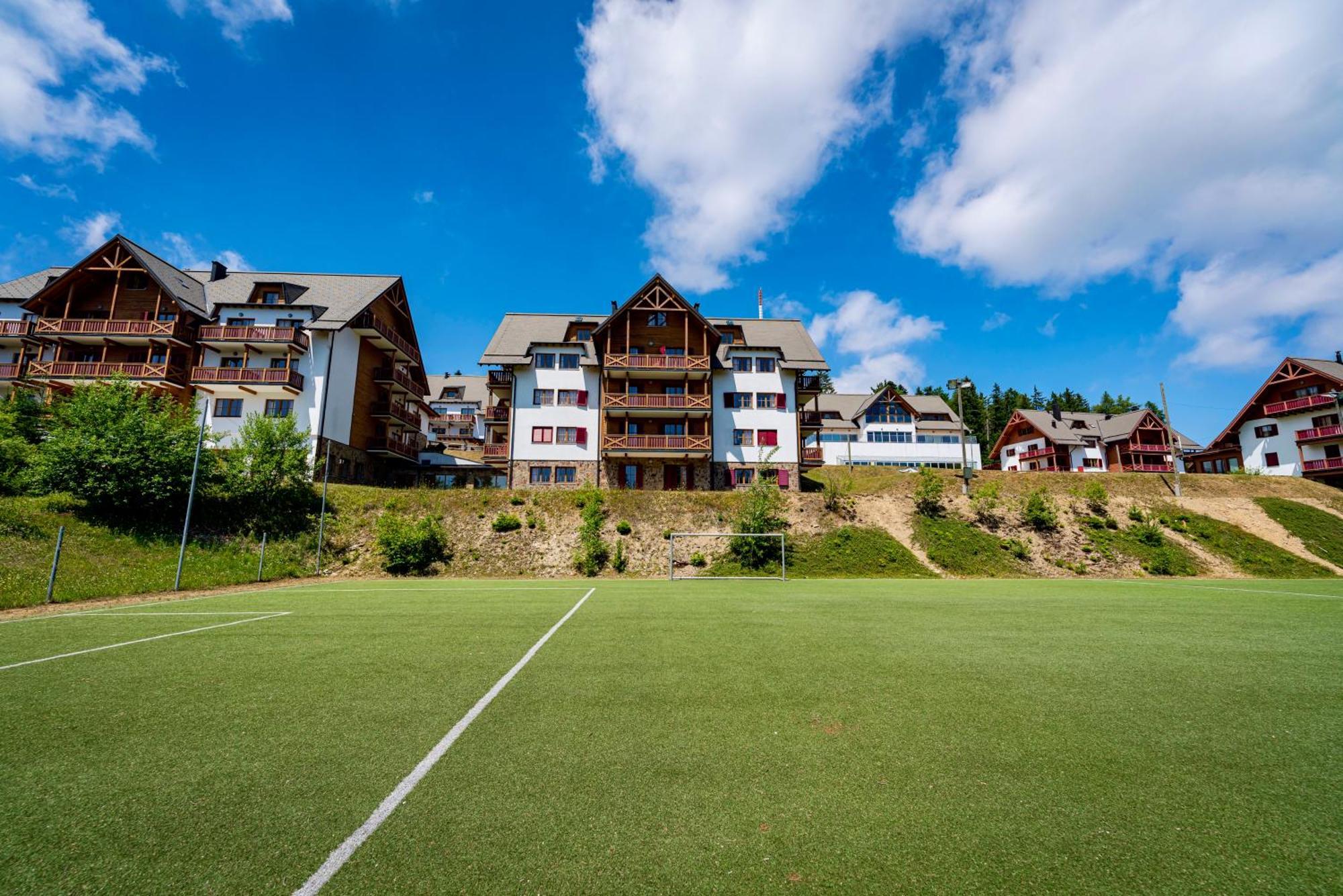 Pohorje Village Wellbeing Resort - Forest Apartments Videc Hočko Pohorje Exterior foto